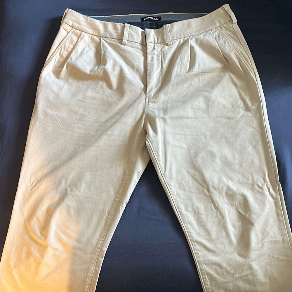 Express Cream Chinos Comfortable Khakis